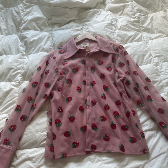 Official Lirika Matoshi Strawberry Dress shirt. size Large - Picture 4 of 4